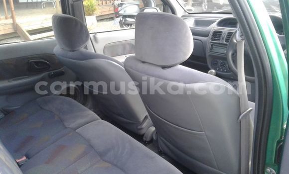 Tenga Tsaru Renault Clio Girinhi Mota in Harare in Harare Tenga Tsaru Renault Clio Girinhi Mota in Harare in Harare