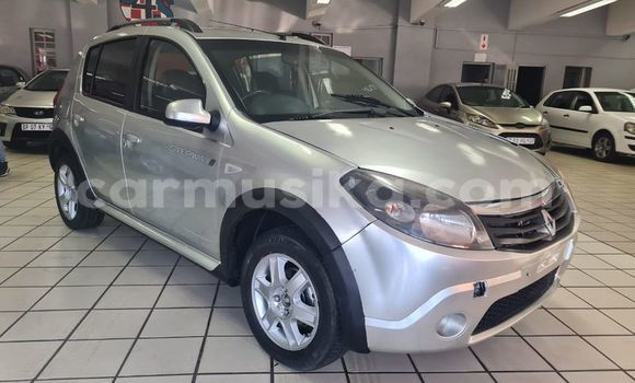 Tenga Tsaru Renault Sandero Sirivha Mota in Harare in Harare Tenga Tsaru Renault Sandero Sirivha Mota in Harare in Harare