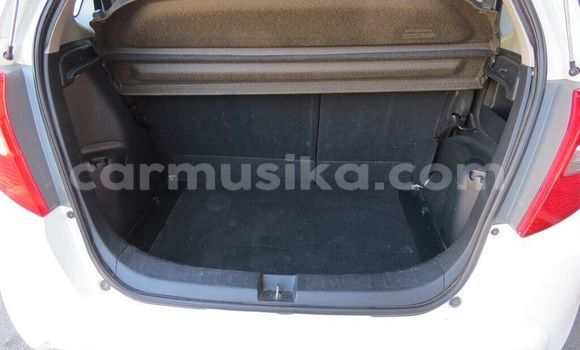 Tenga Tsaru Honda Jazz Chena Mota in Harare in Harare Tenga Tsaru Honda Jazz Chena Mota in Harare in Harare