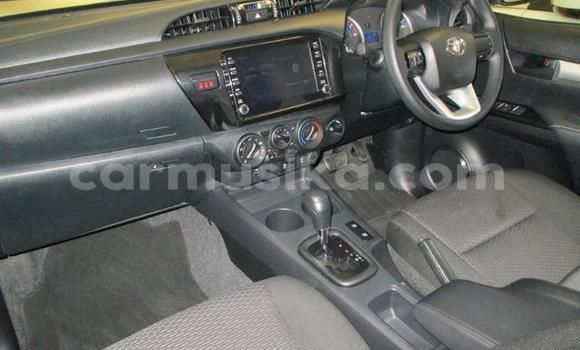 Acheter Occasion Voiture Toyota Hilux Blanc à Beitbridge, Matabeleland South Acheter Occasion Voiture Toyota Hilux Blanc à Beitbridge, Matabeleland South