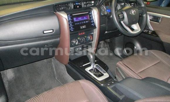 Tenga Tsaru Toyota Fortuner Zvimwe Mota in Beitbridge in Matabeleland South Tenga Tsaru Toyota Fortuner Zvimwe Mota in Beitbridge in Matabeleland South