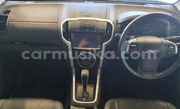 Tenga Tsaru Isuzu D–MAX Bhuruu Mota in Beitbridge in Matabeleland South Tenga Tsaru Isuzu D–MAX Bhuruu Mota in Beitbridge in Matabeleland South