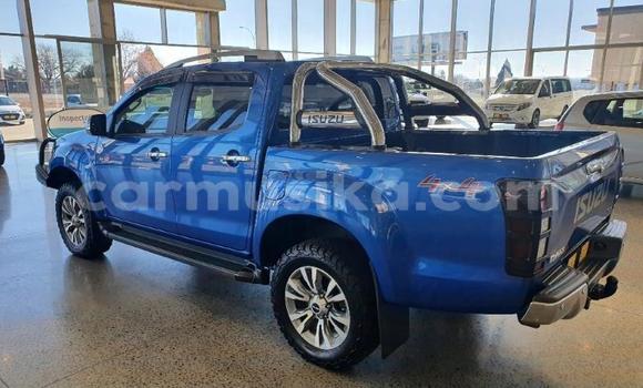 Tenga Tsaru Isuzu D–MAX Bhuruu Mota in Beitbridge in Matabeleland South Tenga Tsaru Isuzu D–MAX Bhuruu Mota in Beitbridge in Matabeleland South