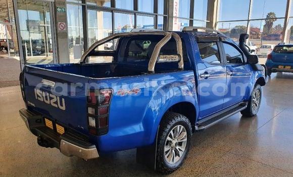 Tenga Tsaru Isuzu D–MAX Bhuruu Mota in Beitbridge in Matabeleland South Tenga Tsaru Isuzu D–MAX Bhuruu Mota in Beitbridge in Matabeleland South