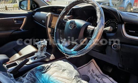 Tenga Tsaru Toyota Fortuner Bhuruu Mota in Beitbridge in Matabeleland South Tenga Tsaru Toyota Fortuner Bhuruu Mota in Beitbridge in Matabeleland South