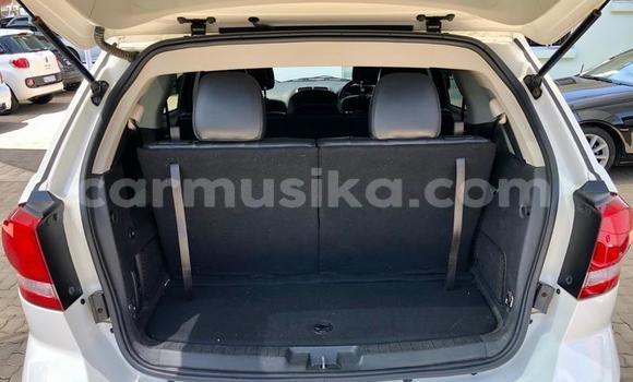 Tenga Tsaru Dodge Journey Chena Mota in Beitbridge in Matabeleland South Tenga Tsaru Dodge Journey Chena Mota in Beitbridge in Matabeleland South