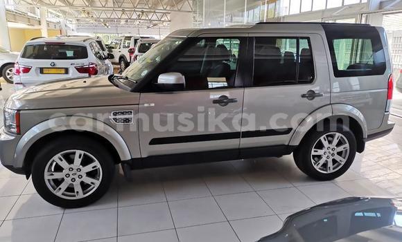 Tenga Tsaru Land Rover Discovery Sirivha Mota in Beitbridge in Matabeleland South Tenga Tsaru Land Rover Discovery Sirivha Mota in Beitbridge in Matabeleland South
