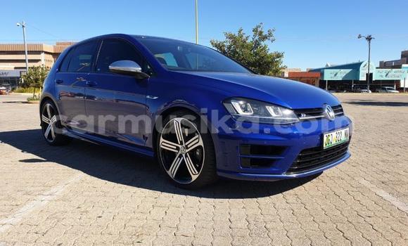 Buy Used Volkswagen Golf R Blue Car in Bulawayo in Bulawayo
