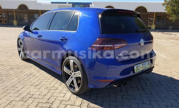 Nunua Ilio tumika Volkswagen Golf R Bluu Gari ndani ya Bulawayo nchini Bulawayo Nunua Ilio tumika Volkswagen Golf R Bluu Gari ndani ya Bulawayo nchini Bulawayo