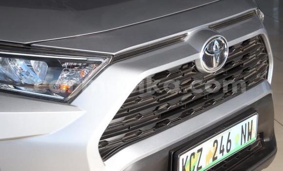 Acheter Occasion Voiture Toyota RAV4 Gris à Bulawayo, Bulawayo Acheter Occasion Voiture Toyota RAV4 Gris à Bulawayo, Bulawayo