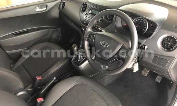 Tenga Tsaru Hyundai i10 Chena Mota in Beitbridge in Matabeleland South Tenga Tsaru Hyundai i10 Chena Mota in Beitbridge in Matabeleland South