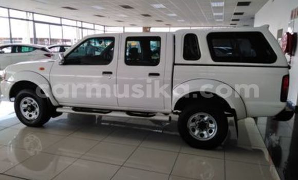 Acheter Occasion Voiture Nissan NP 300 Blanc à Beitbridge, Matabeleland South Acheter Occasion Voiture Nissan NP 300 Blanc à Beitbridge, Matabeleland South