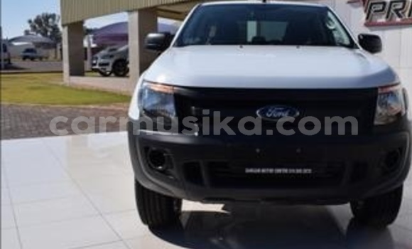 Acheter Occasion Voiture Ford Ranger Blanc à Beitbridge, Matabeleland South Acheter Occasion Voiture Ford Ranger Blanc à Beitbridge, Matabeleland South