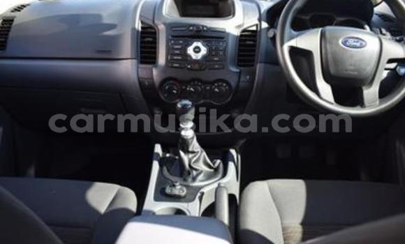 Acheter Occasion Voiture Ford Ranger Blanc à Beitbridge, Matabeleland South Acheter Occasion Voiture Ford Ranger Blanc à Beitbridge, Matabeleland South