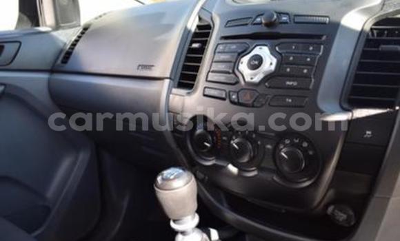 Acheter Occasion Voiture Ford Ranger Blanc à Beitbridge, Matabeleland South Acheter Occasion Voiture Ford Ranger Blanc à Beitbridge, Matabeleland South