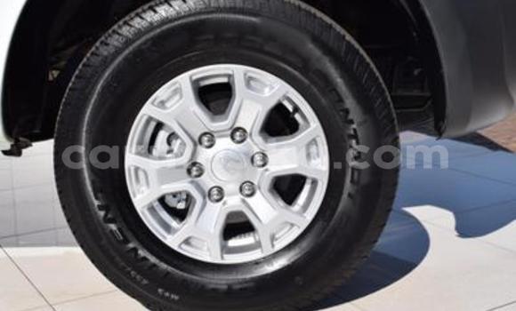 Acheter Occasion Voiture Ford Ranger Blanc à Beitbridge, Matabeleland South Acheter Occasion Voiture Ford Ranger Blanc à Beitbridge, Matabeleland South