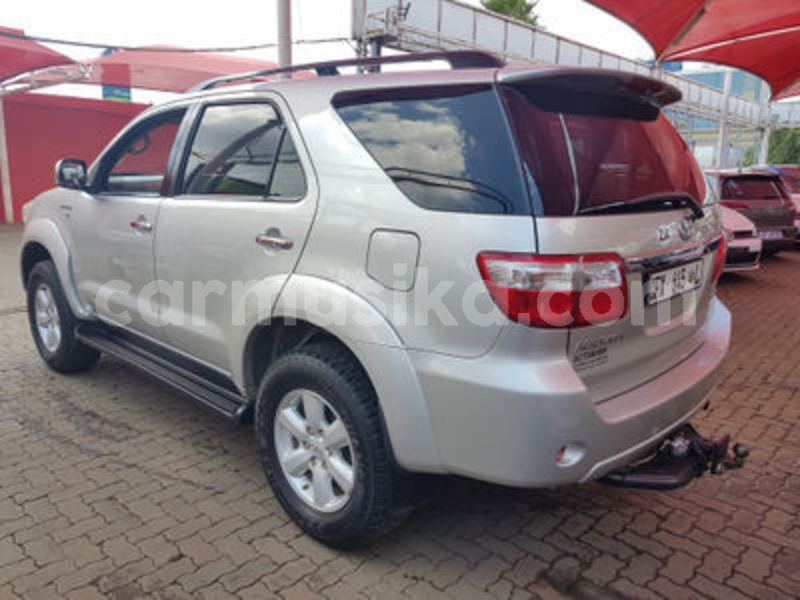 Big with watermark toyota fortuner matabeleland south beitbridge 14651