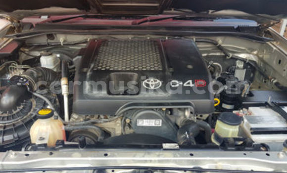 Acheter Occasion Voiture Toyota Fortuner Autre à Beitbridge, Matabeleland South Acheter Occasion Voiture Toyota Fortuner Autre à Beitbridge, Matabeleland South