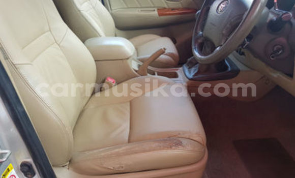 Acheter Occasion Voiture Toyota Fortuner Autre à Beitbridge, Matabeleland South Acheter Occasion Voiture Toyota Fortuner Autre à Beitbridge, Matabeleland South
