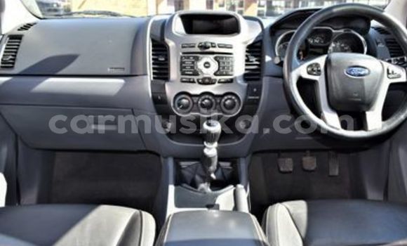 Acheter Occasion Voiture Ford Ranger Blanc à Beitbridge, Matabeleland South Acheter Occasion Voiture Ford Ranger Blanc à Beitbridge, Matabeleland South