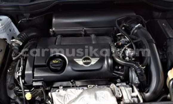 Acheter Occasion Voiture MINI Countryman Blanc à Beitbridge, Matabeleland South Acheter Occasion Voiture MINI Countryman Blanc à Beitbridge, Matabeleland South