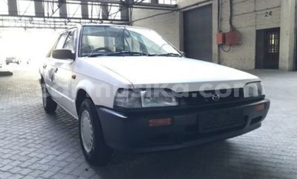 Tenga Tsaru Mazda 323 Chena Mota in Beitbridge in Matabeleland South Tenga Tsaru Mazda 323 Chena Mota in Beitbridge in Matabeleland South