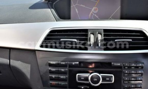 Buy Used Mercedes‒Benz C–Class Silver Car in Beitbridge in Matabeleland South Buy Used Mercedes‒Benz C–Class Silver Car in Beitbridge in Matabeleland South