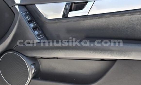 Buy Used Mercedes‒Benz C–Class Silver Car in Beitbridge in Matabeleland South Buy Used Mercedes‒Benz C–Class Silver Car in Beitbridge in Matabeleland South