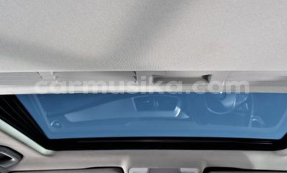 Buy Used Mercedes‒Benz C–Class Silver Car in Beitbridge in Matabeleland South Buy Used Mercedes‒Benz C–Class Silver Car in Beitbridge in Matabeleland South