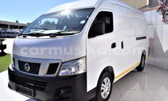 Nunua Ilio tumika Nissan Nv350 Nyeupe Gari ndani ya Beitbridge nchini Matabeleland Kusini Nunua Ilio tumika Nissan Nv350 Nyeupe Gari ndani ya Beitbridge nchini Matabeleland Kusini