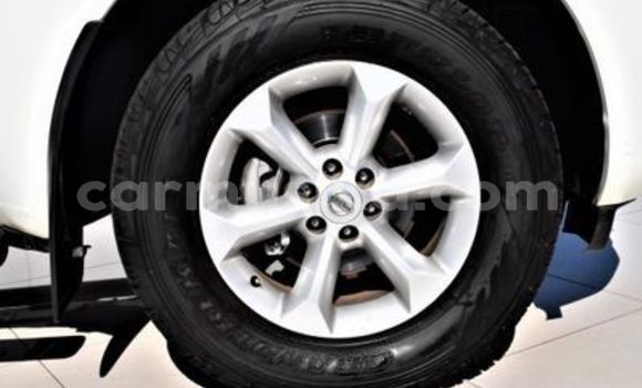 Acheter Occasion Voiture Nissan Navara Blanc à Beitbridge, Matabeleland South Acheter Occasion Voiture Nissan Navara Blanc à Beitbridge, Matabeleland South