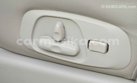 Acheter Import Voiture Mitsubishi Pajero Noir à Import - Dubai, Harare Acheter Import Voiture Mitsubishi Pajero Noir à Import - Dubai, Harare