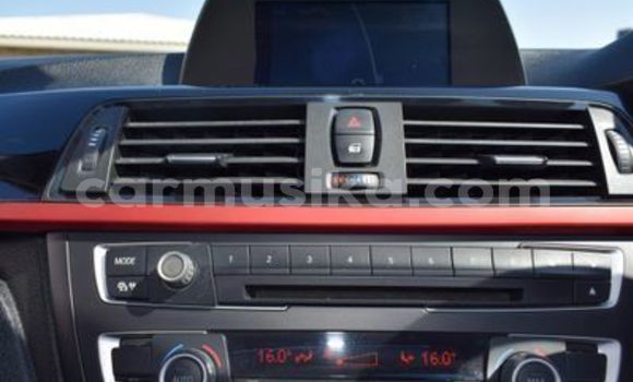 Acheter Occasion Voiture BMW 3–Series Rouge à Beitbridge, Matabeleland South Acheter Occasion Voiture BMW 3–Series Rouge à Beitbridge, Matabeleland South