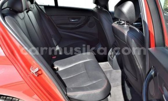 Acheter Occasion Voiture BMW 3–Series Rouge à Beitbridge, Matabeleland South Acheter Occasion Voiture BMW 3–Series Rouge à Beitbridge, Matabeleland South