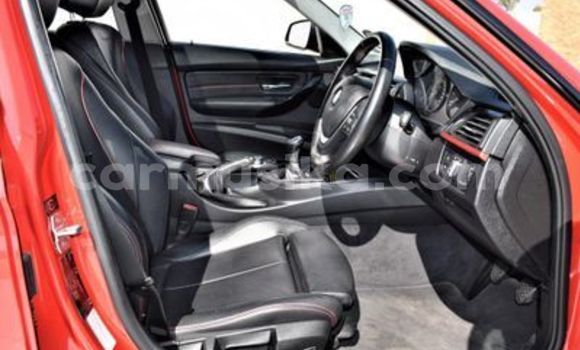 Acheter Occasion Voiture BMW 3–Series Rouge à Beitbridge, Matabeleland South Acheter Occasion Voiture BMW 3–Series Rouge à Beitbridge, Matabeleland South