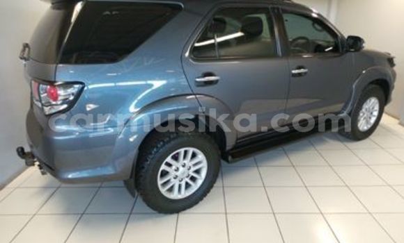 Acheter Occasion Voiture Toyota Fortuner Autre à Beitbridge, Matabeleland South Acheter Occasion Voiture Toyota Fortuner Autre à Beitbridge, Matabeleland South