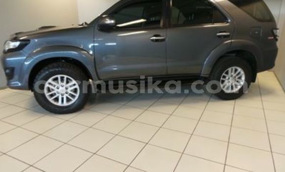 Acheter Occasion Voiture Toyota Fortuner Autre à Beitbridge, Matabeleland South Acheter Occasion Voiture Toyota Fortuner Autre à Beitbridge, Matabeleland South