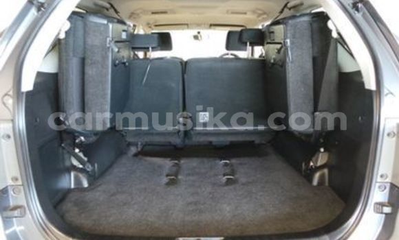 Acheter Occasion Voiture Toyota Fortuner Autre à Beitbridge, Matabeleland South Acheter Occasion Voiture Toyota Fortuner Autre à Beitbridge, Matabeleland South