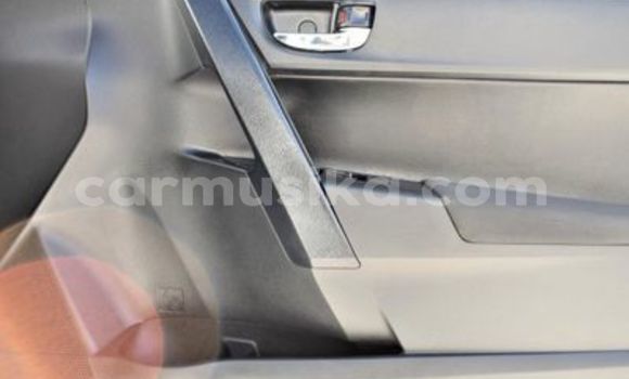 Acheter Occasion Voiture Toyota Corolla Blanc à Beitbridge, Matabeleland South Acheter Occasion Voiture Toyota Corolla Blanc à Beitbridge, Matabeleland South