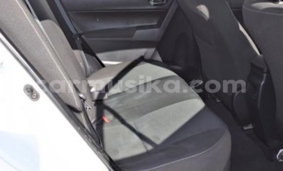 Acheter Occasion Voiture Toyota Corolla Blanc à Beitbridge, Matabeleland South Acheter Occasion Voiture Toyota Corolla Blanc à Beitbridge, Matabeleland South