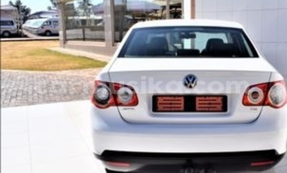 Acheter Occasion Voiture Volkswagen Jetta Blanc à Beitbridge, Matabeleland South Acheter Occasion Voiture Volkswagen Jetta Blanc à Beitbridge, Matabeleland South