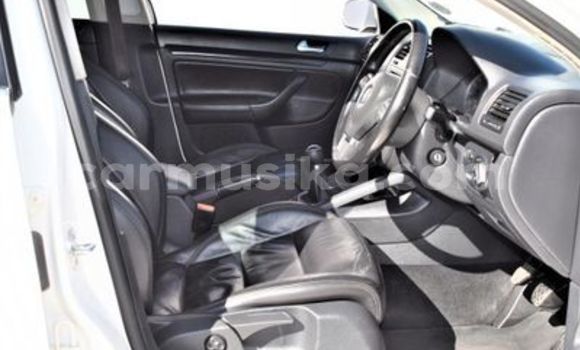 Acheter Occasion Voiture Volkswagen Jetta Blanc à Beitbridge, Matabeleland South Acheter Occasion Voiture Volkswagen Jetta Blanc à Beitbridge, Matabeleland South