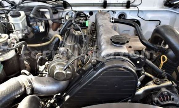 Acheter Occasion Voiture Mazda BT-50 Blanc à Beitbridge, Matabeleland South Acheter Occasion Voiture Mazda BT-50 Blanc à Beitbridge, Matabeleland South