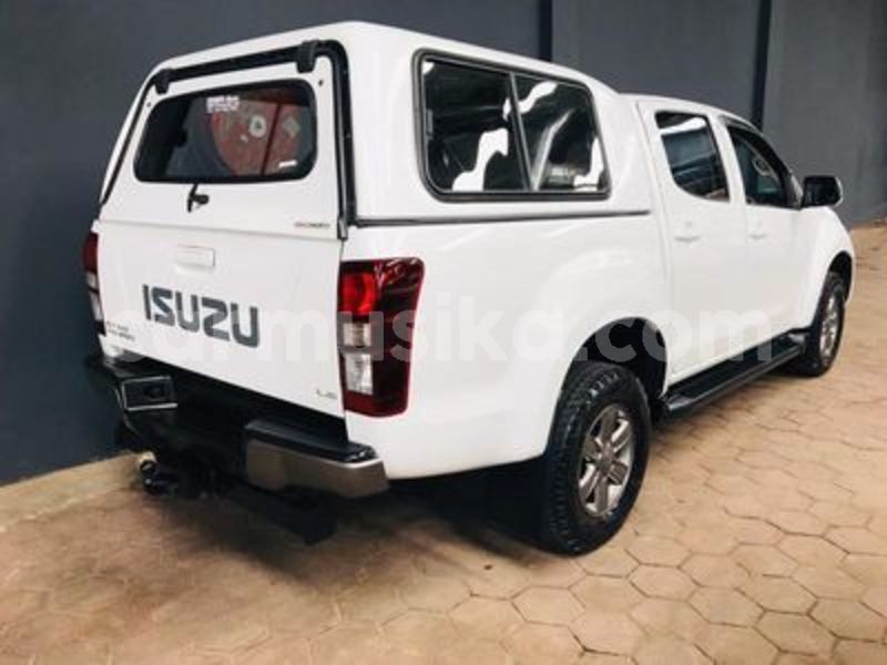 Big with watermark isuzu kb matabeleland south beitbridge 14671