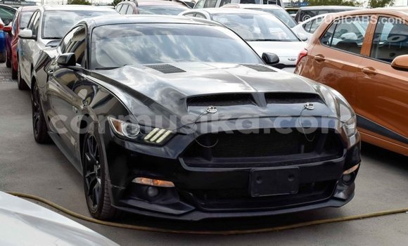 Acheter Import Voiture Ford Mustang Noir à Import - Dubai, Harare Acheter Import Voiture Ford Mustang Noir à Import - Dubai, Harare