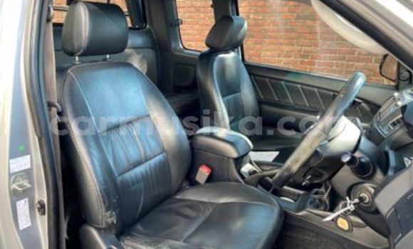 Acheter Occasion Voiture Toyota Hilux Autre à Beitbridge, Matabeleland South Acheter Occasion Voiture Toyota Hilux Autre à Beitbridge, Matabeleland South