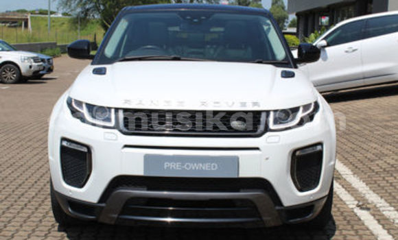 Nunua Ilio tumika Land Rover Range Rover Evoque Nyeupe Gari ndani ya Beitbridge nchini Matabeleland Kusini Nunua Ilio tumika Land Rover Range Rover Evoque Nyeupe Gari ndani ya Beitbridge nchini Matabeleland Kusini