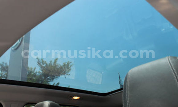 Nunua Ilio tumika Land Rover Range Rover Evoque Nyeupe Gari ndani ya Beitbridge nchini Matabeleland Kusini Nunua Ilio tumika Land Rover Range Rover Evoque Nyeupe Gari ndani ya Beitbridge nchini Matabeleland Kusini