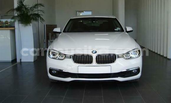 Acheter Occasion Voiture BMW 3–Series Blanc à Harare, Harare Acheter Occasion Voiture BMW 3–Series Blanc à Harare, Harare