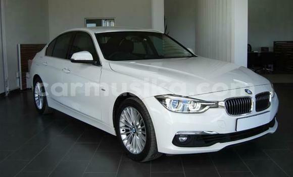 Acheter Occasion Voiture BMW 3–Series Blanc à Harare, Harare Acheter Occasion Voiture BMW 3–Series Blanc à Harare, Harare